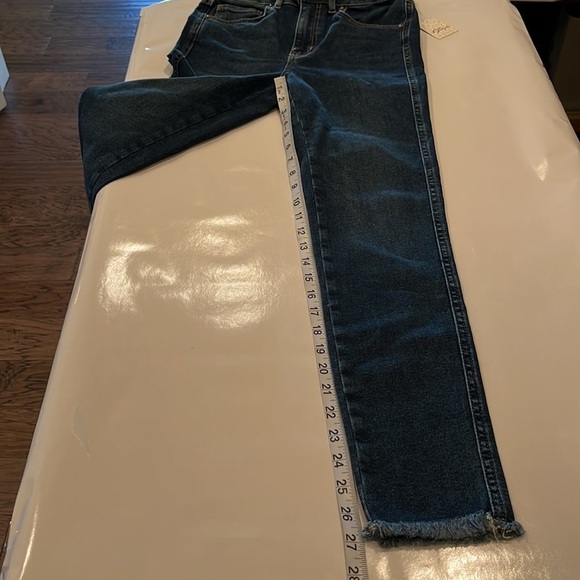 We The Free Skinny High Rise NWT Size 27 - Picture 7 of 16